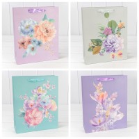 Пакет подарочный с блёстками "Цветы акварель" (микс) 26*32*13 210г 1/20 1/240 Арт: 000197C